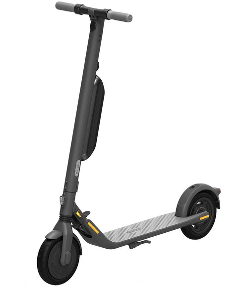 Segway-Ninebot Kickscooter E45E schuin