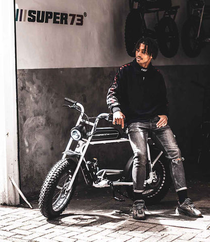 Super73 SG1 White lifestyle